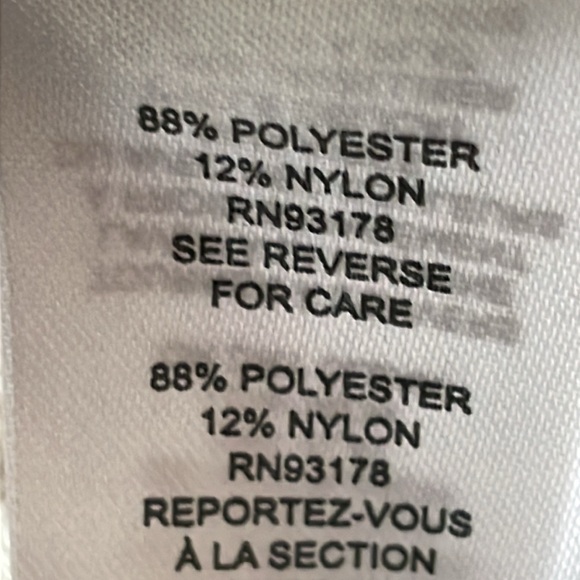 T TAHARI black with large white circles super soft sweater - Picture 6 of 6